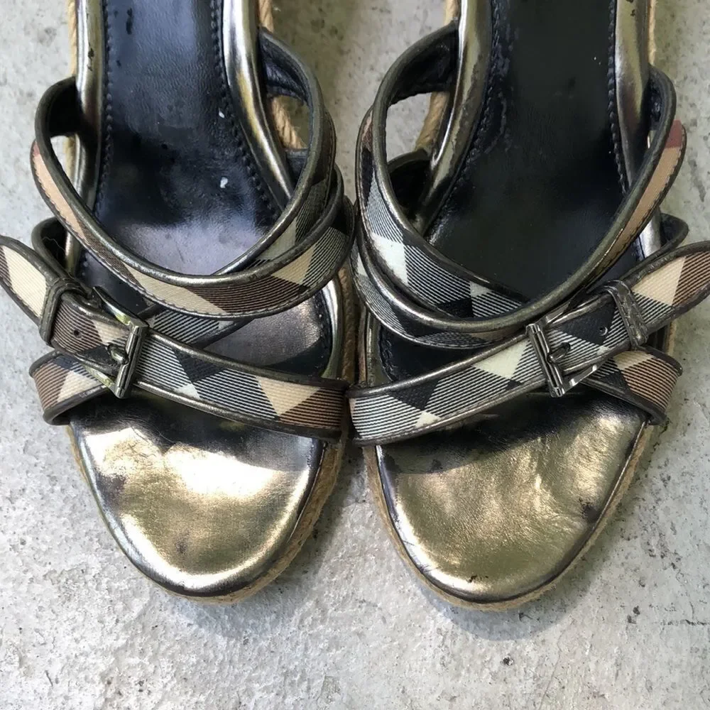 Burberry  Wedges